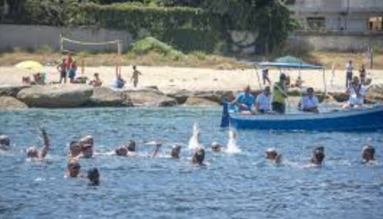 Messina. Traversata dello Stretto a nuoto degli Atleti gruppo sportivo paralimpico della Difesa